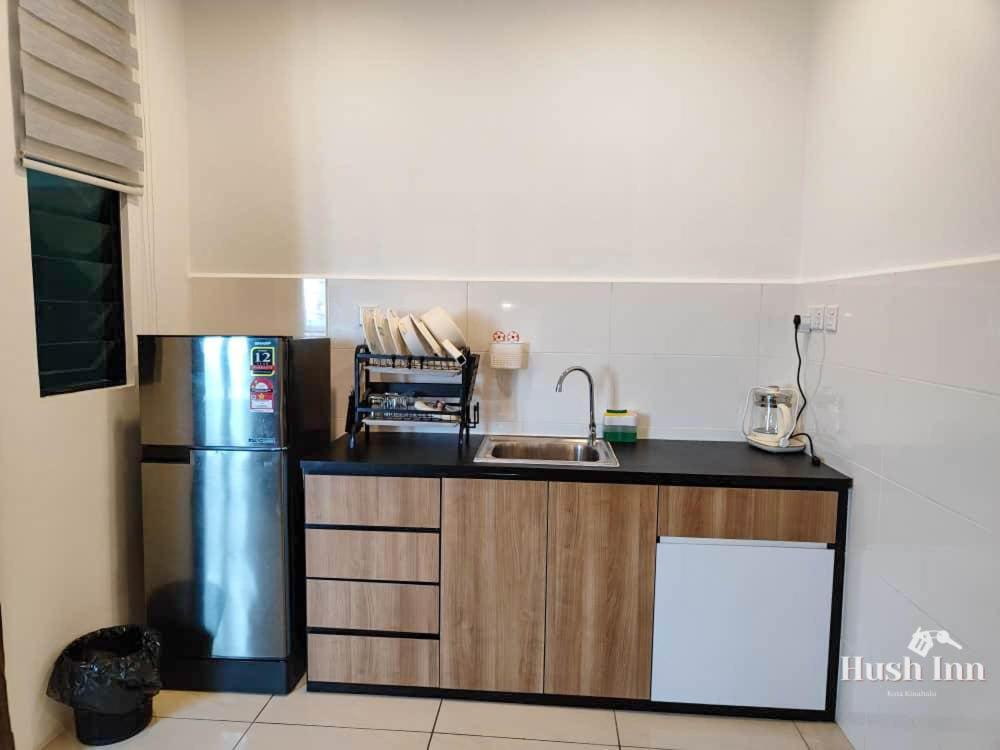 Hush Inn At Itcc Manhattan Suites Kota Kinabalu Eksteriør billede